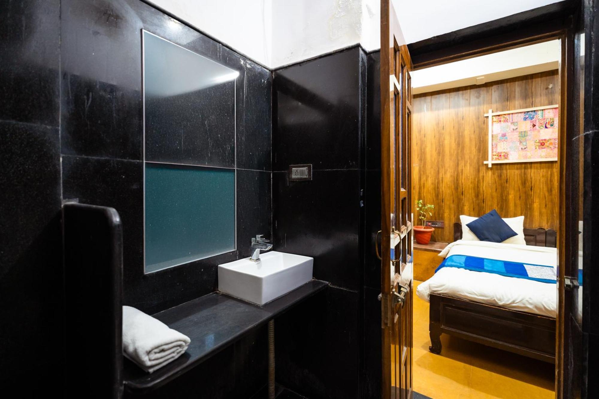 Tripli Hotels Prithvi Palace Джайсалмер Экстерьер фото