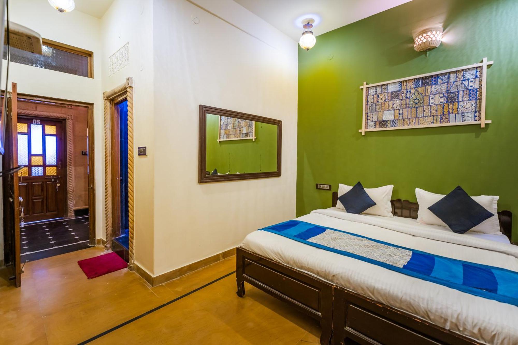 Tripli Hotels Prithvi Palace Джайсалмер Экстерьер фото